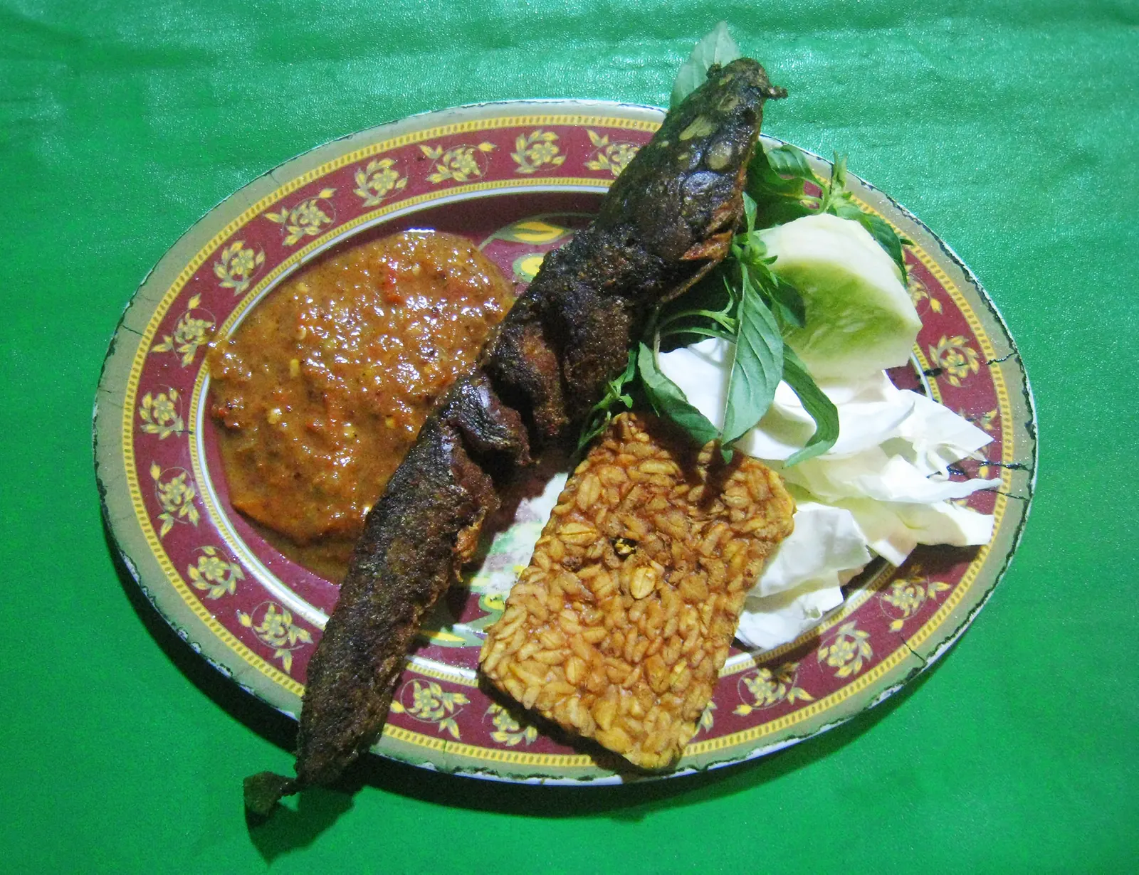 Pecel Lele