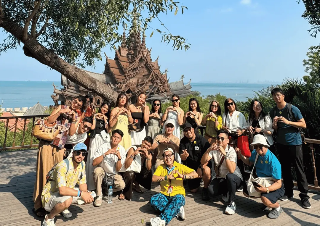 Sanctuary of Truth, Pattaya