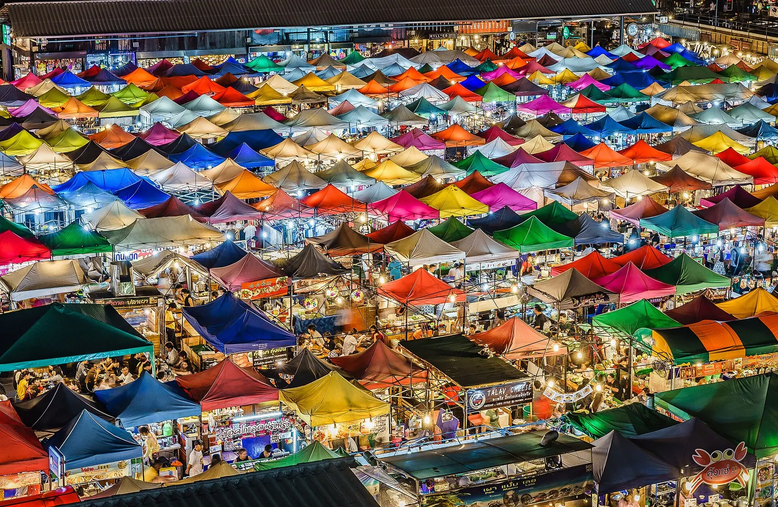 Ratchada Rot Fai Night Market