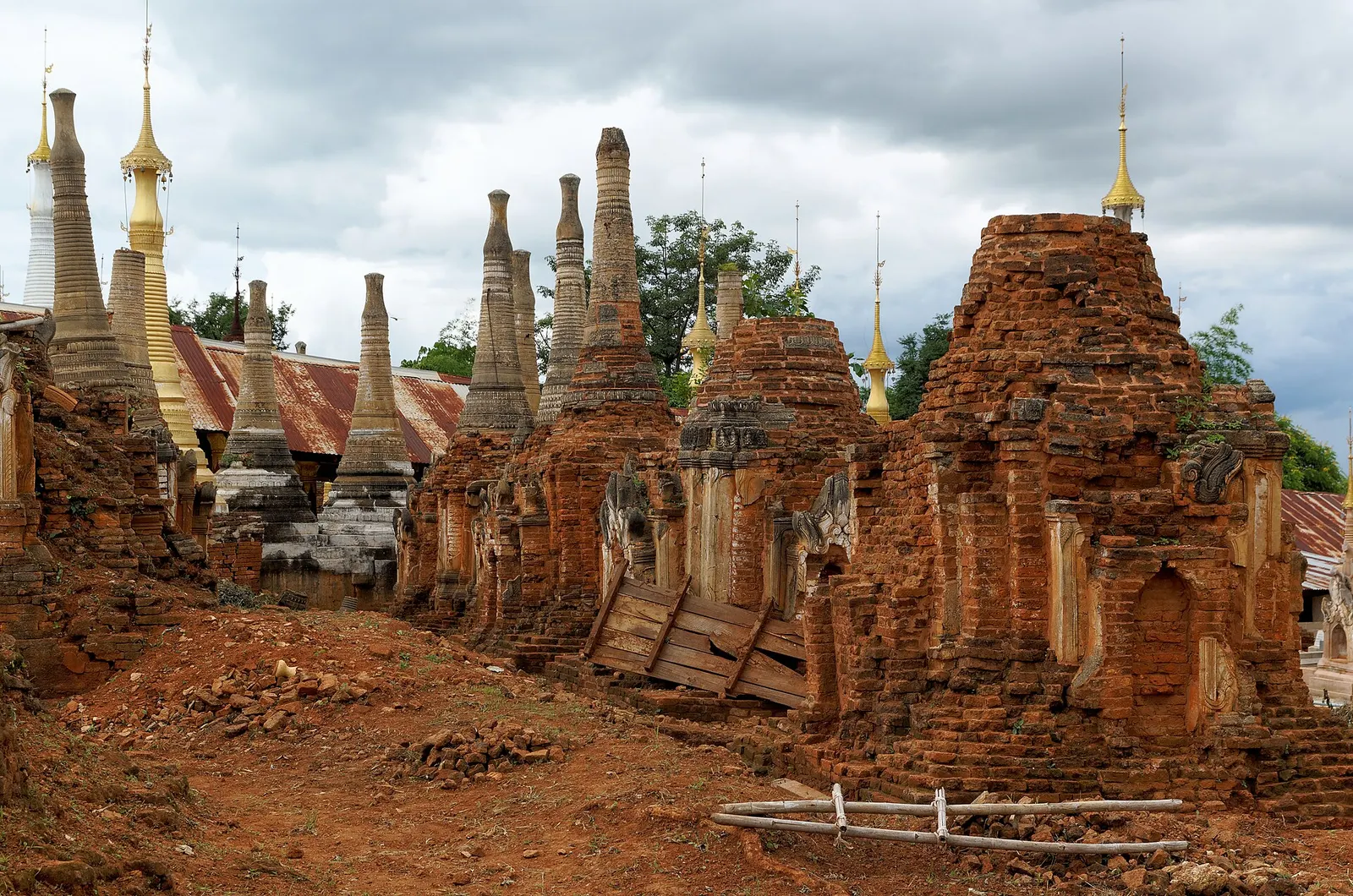 Shwe Indein Pagoda