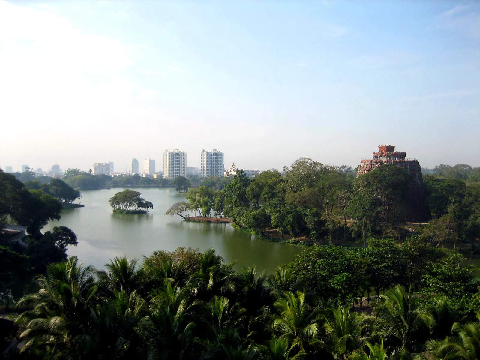 皇家湖 Kandawgyi Lake