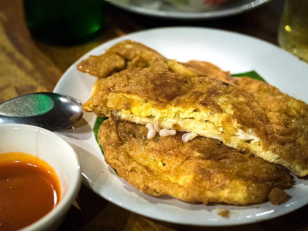 Thai omelette made with red ant eggs (khai mot daeng)