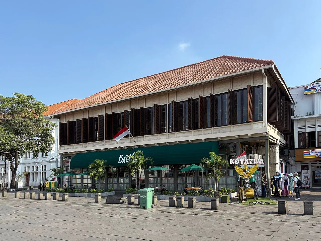Café Batavia on Fatahillah Square, Kota Tua