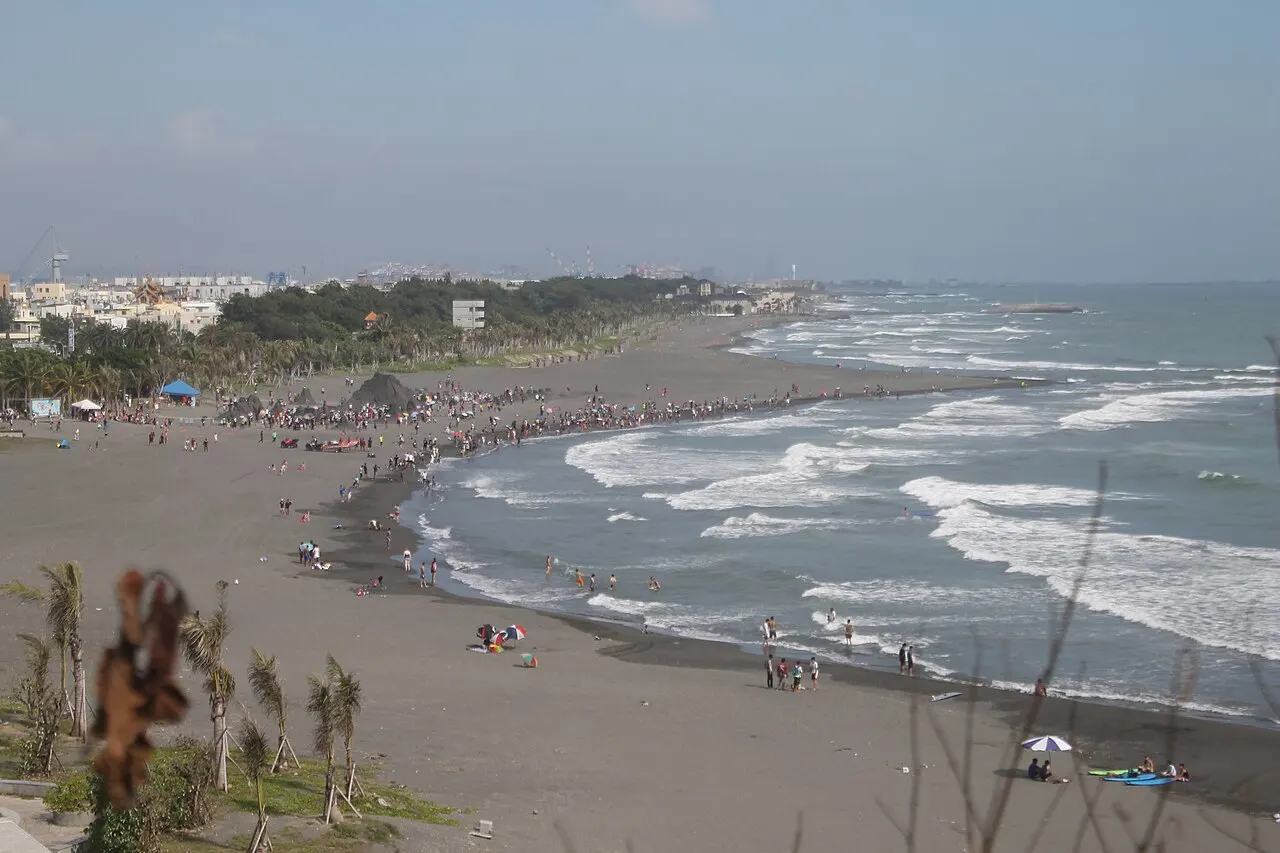 Cijin Beach, Kaohsiung