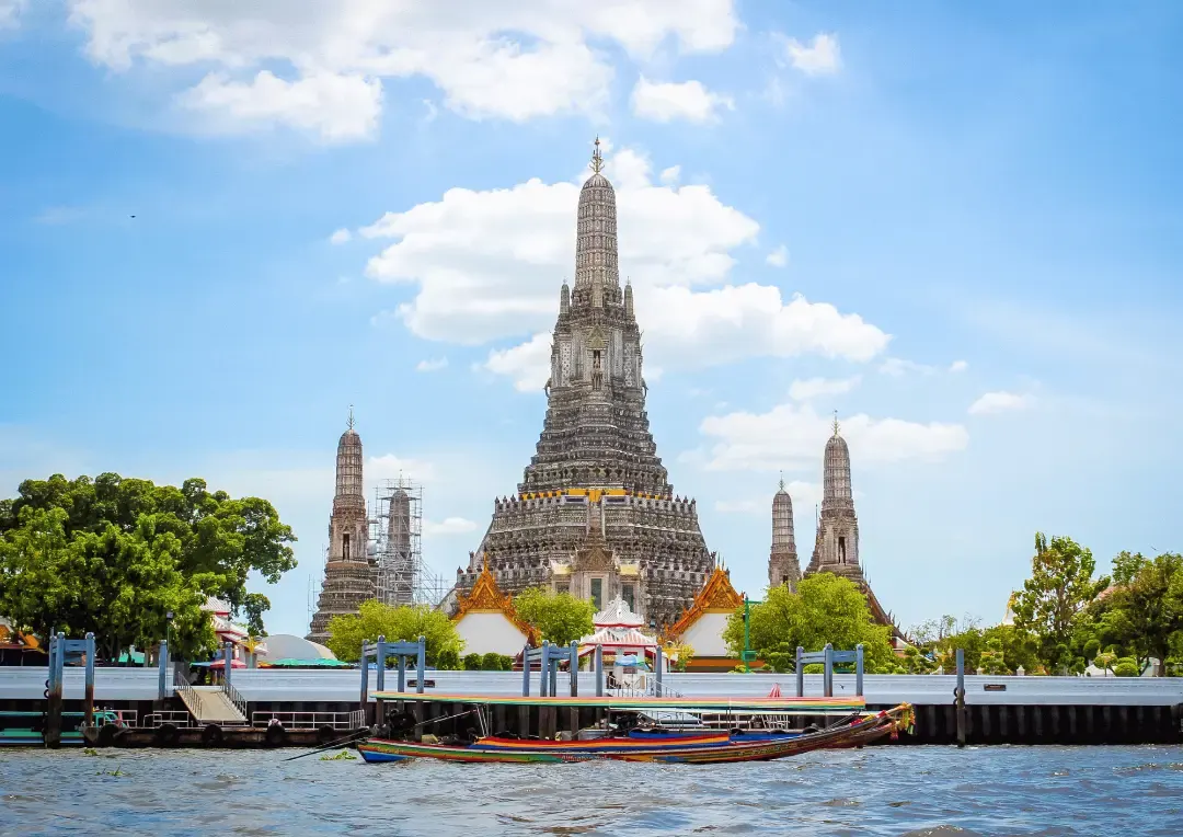 Wat Arun seen from the Chao Phraya River, Bangkok