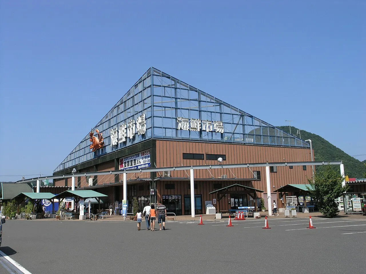 Maizuru Port ToreTore Center seafood market, Kyoto Prefecture