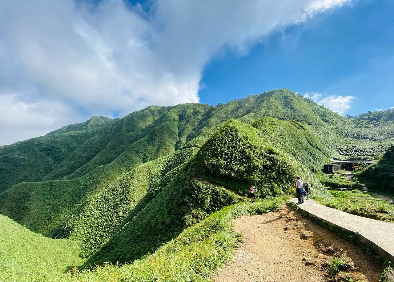宜蘭抹茶山（三角崙山）