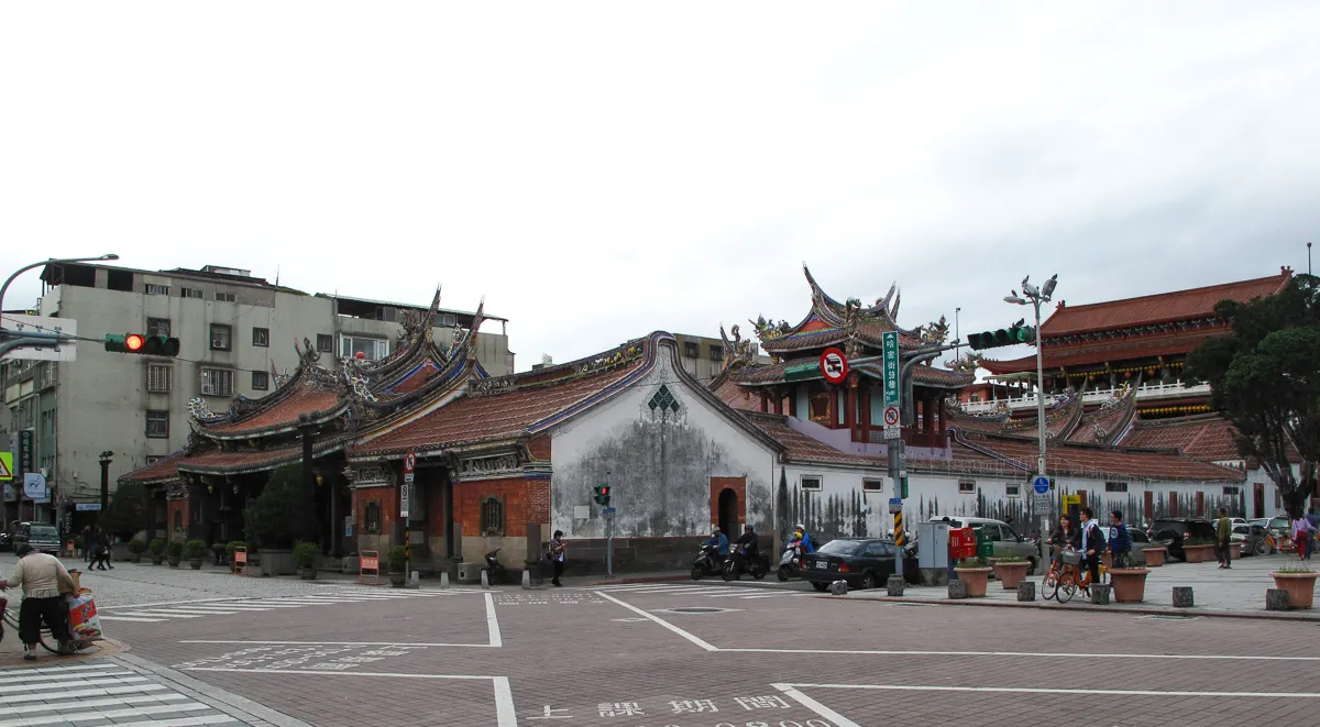Dalongdong Baoan Temple, Taipei