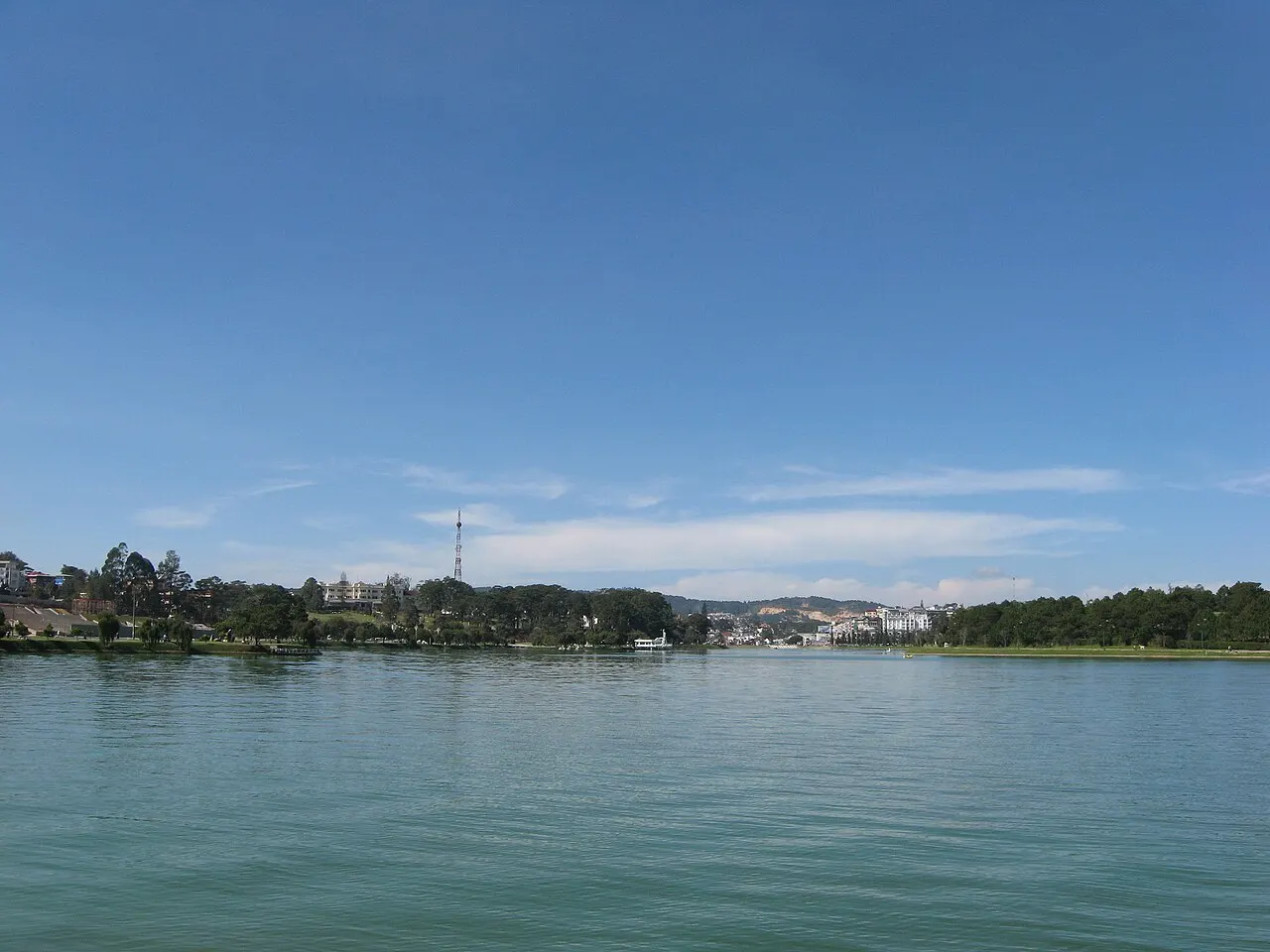 Xuân Hương Lake, Đà Lạt
