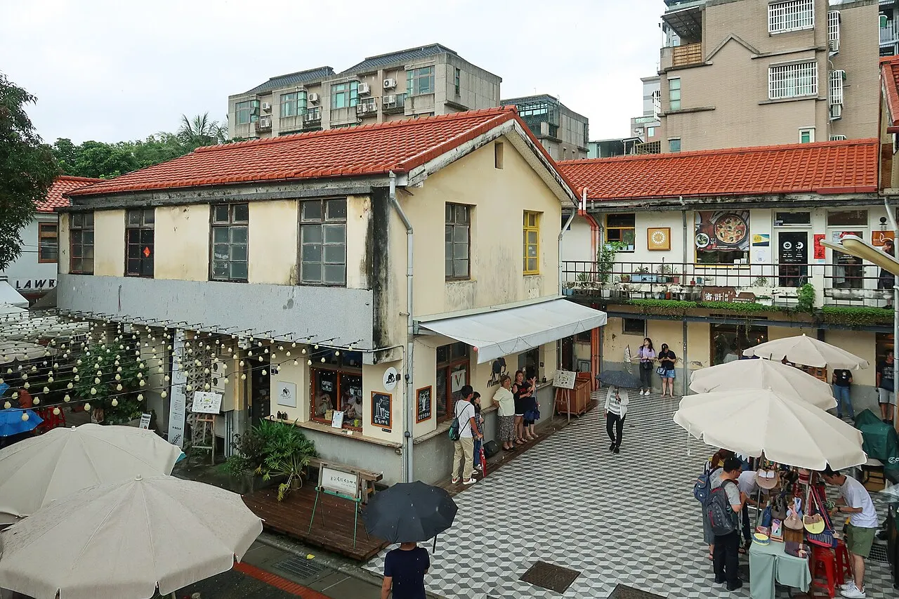Shenji New Village, Taichung