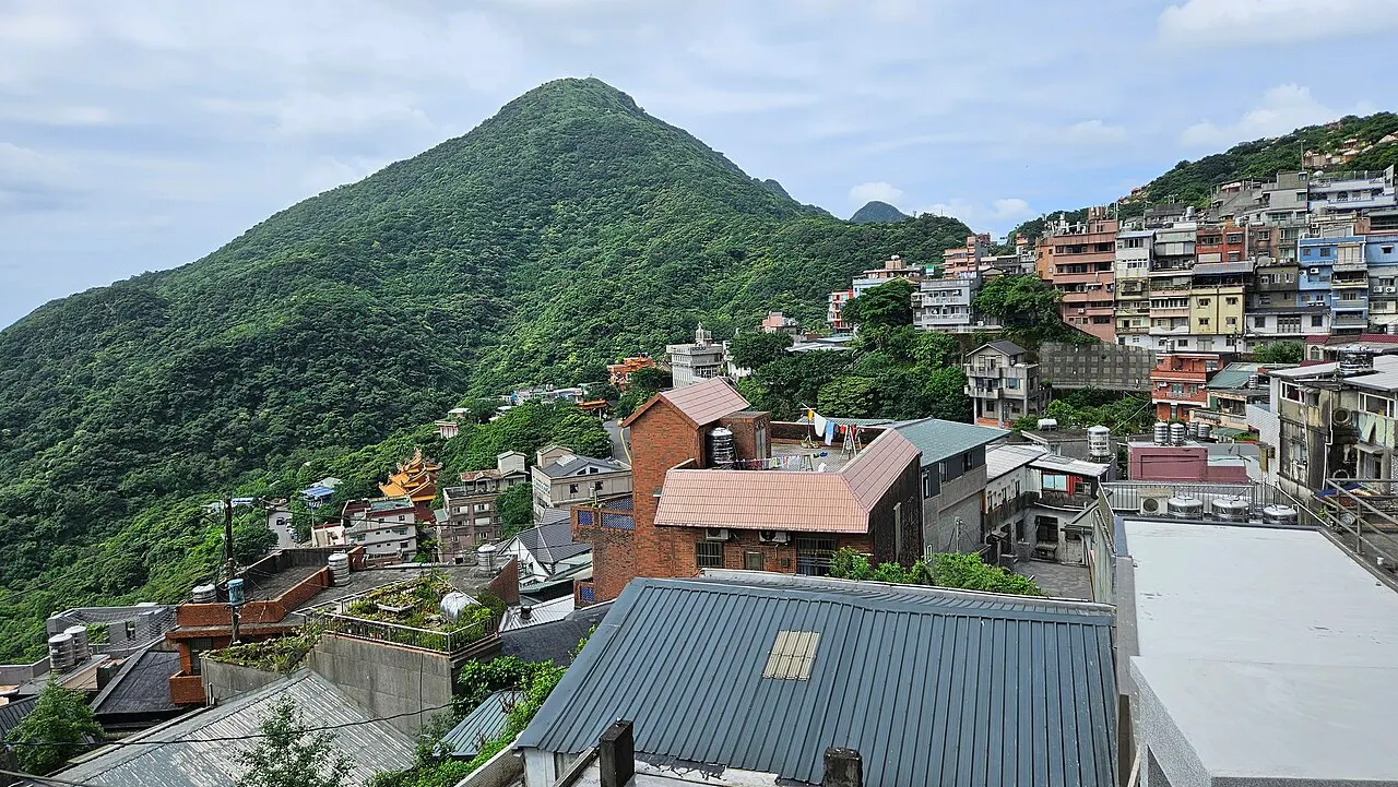 Jiufen village on the mountainside above the sea