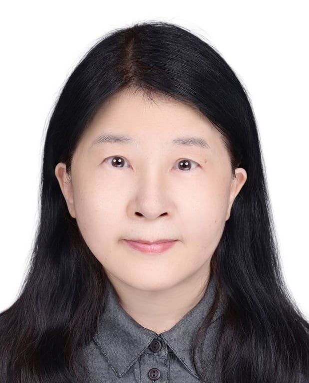 Profile Picture of Iris Lien