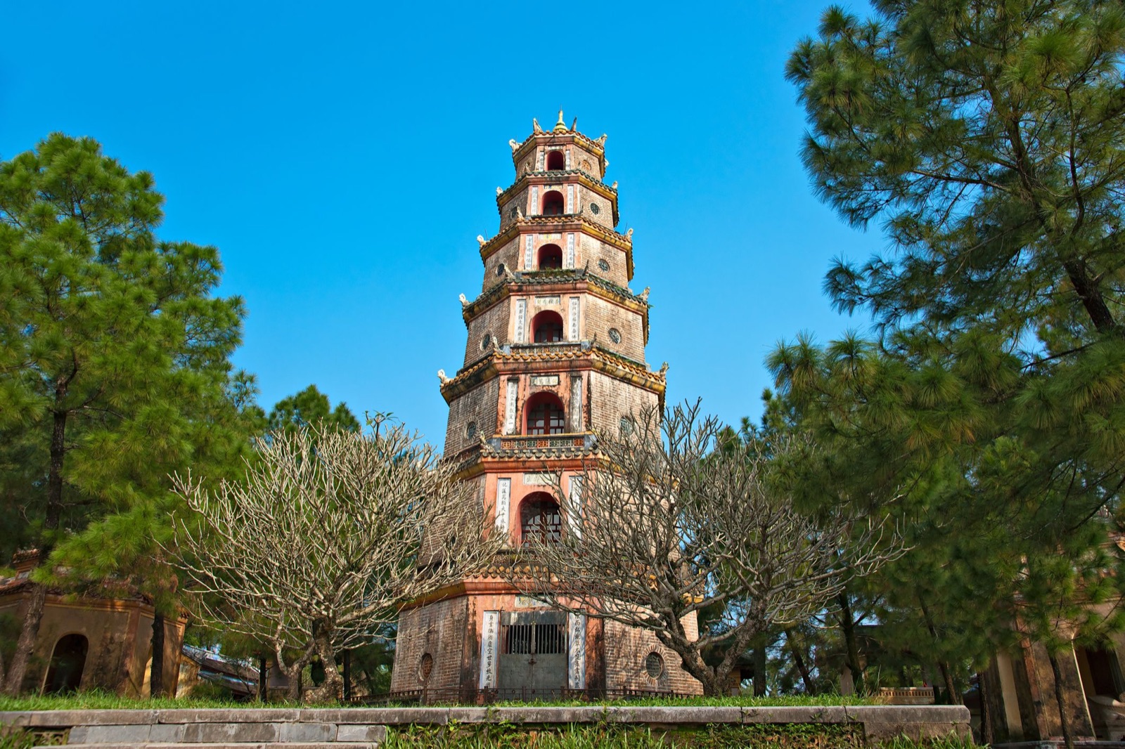 Hue Imperial Religious Half Day Tour