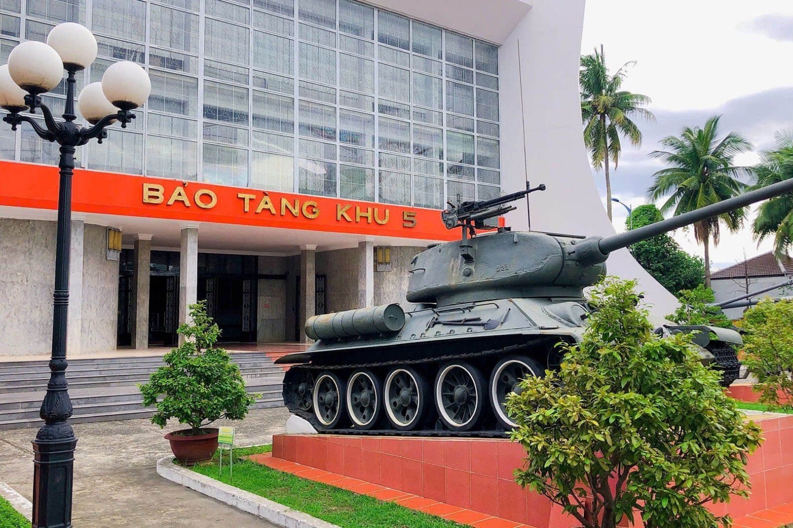 Da Nang | Half day historical sites