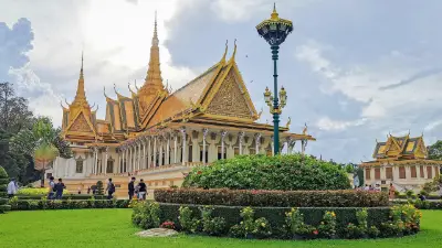 Classic Phnom Penh Tour