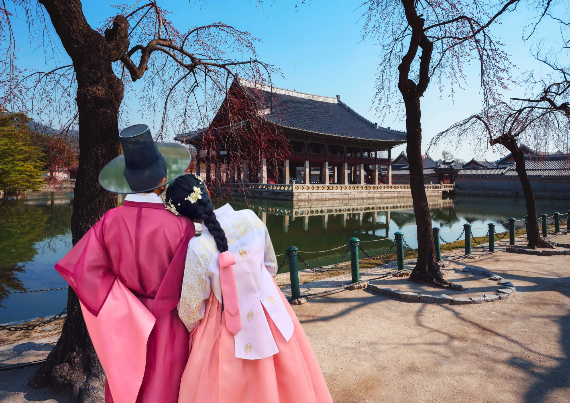 Seoul Highlight Walking Tour with Hanbok Experience