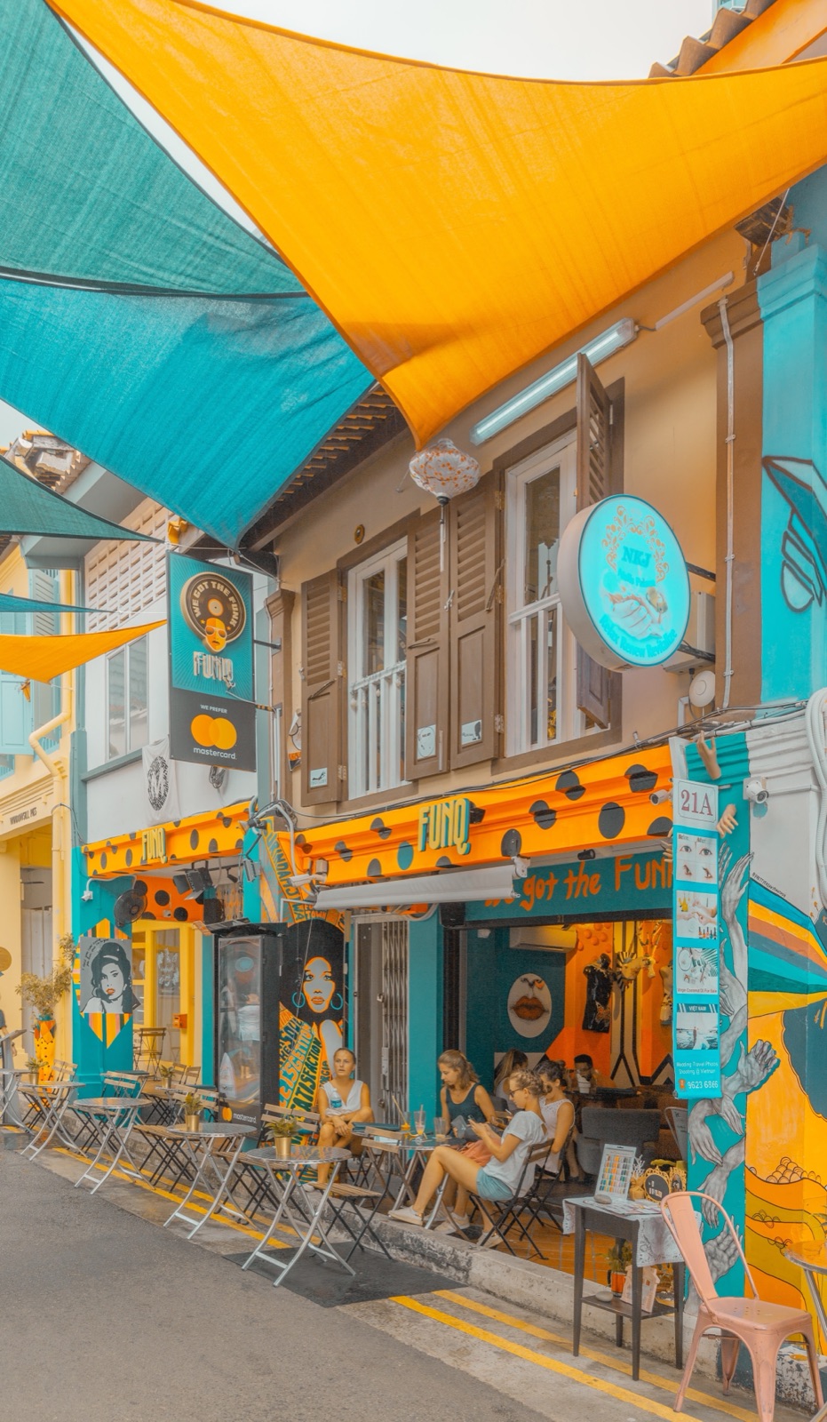 Highlights of Singapore Instagram Walking Tour