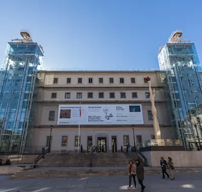 madrid: Reina Sofia Museum Expert Guided Tour