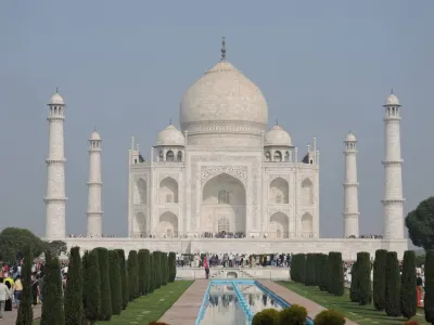 Taj Mahal & Agra Forte Tour from Delhi- 10 Hours