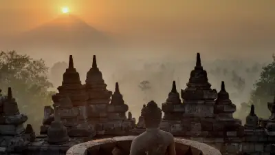 Borobudur & Prambanan Temples | Multilingual Guide