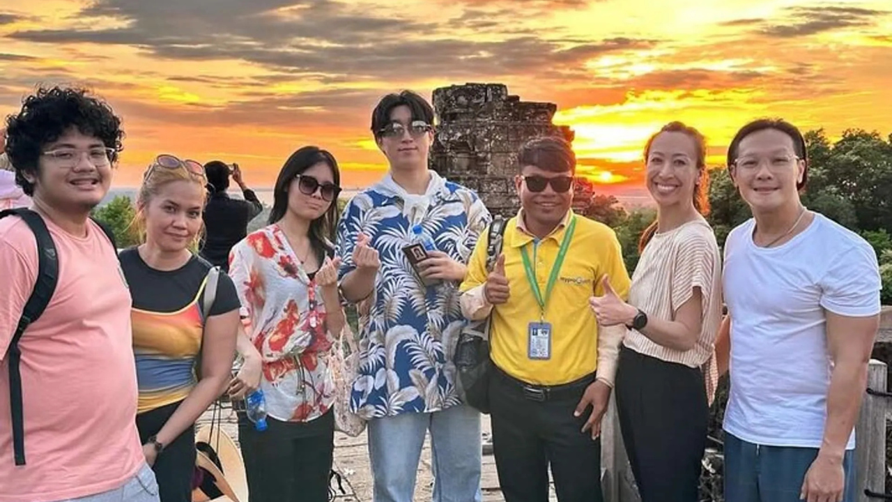 Classic Angkor Wat Full Day with Sunset Tour