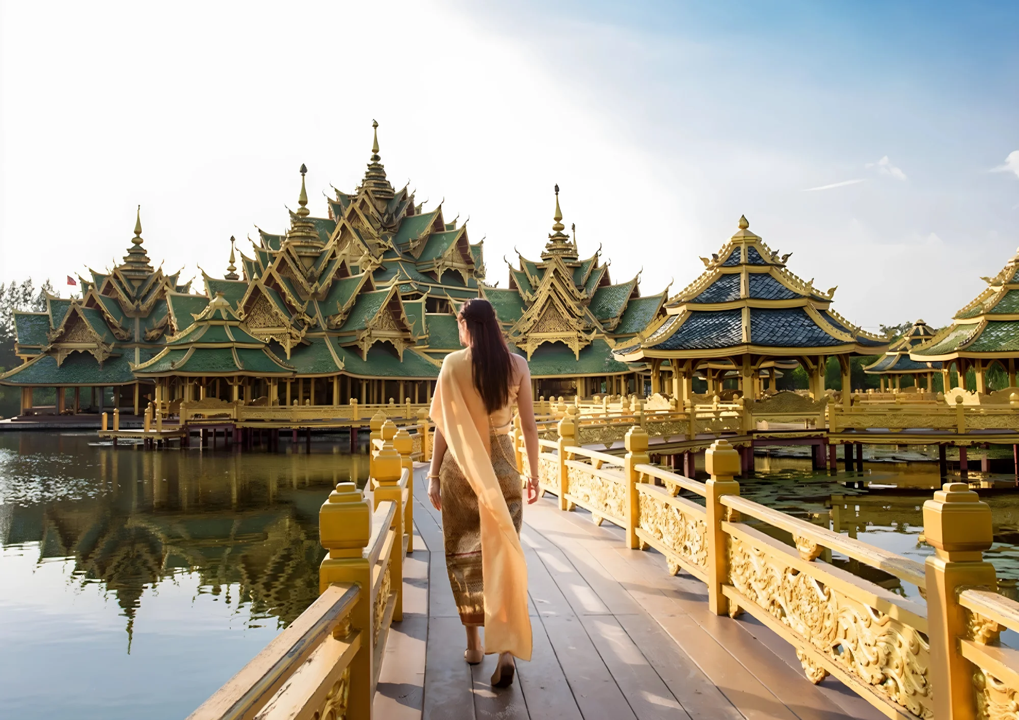 Bangkok Historical Tour: Ancient City, Wat Paknam & Erawan