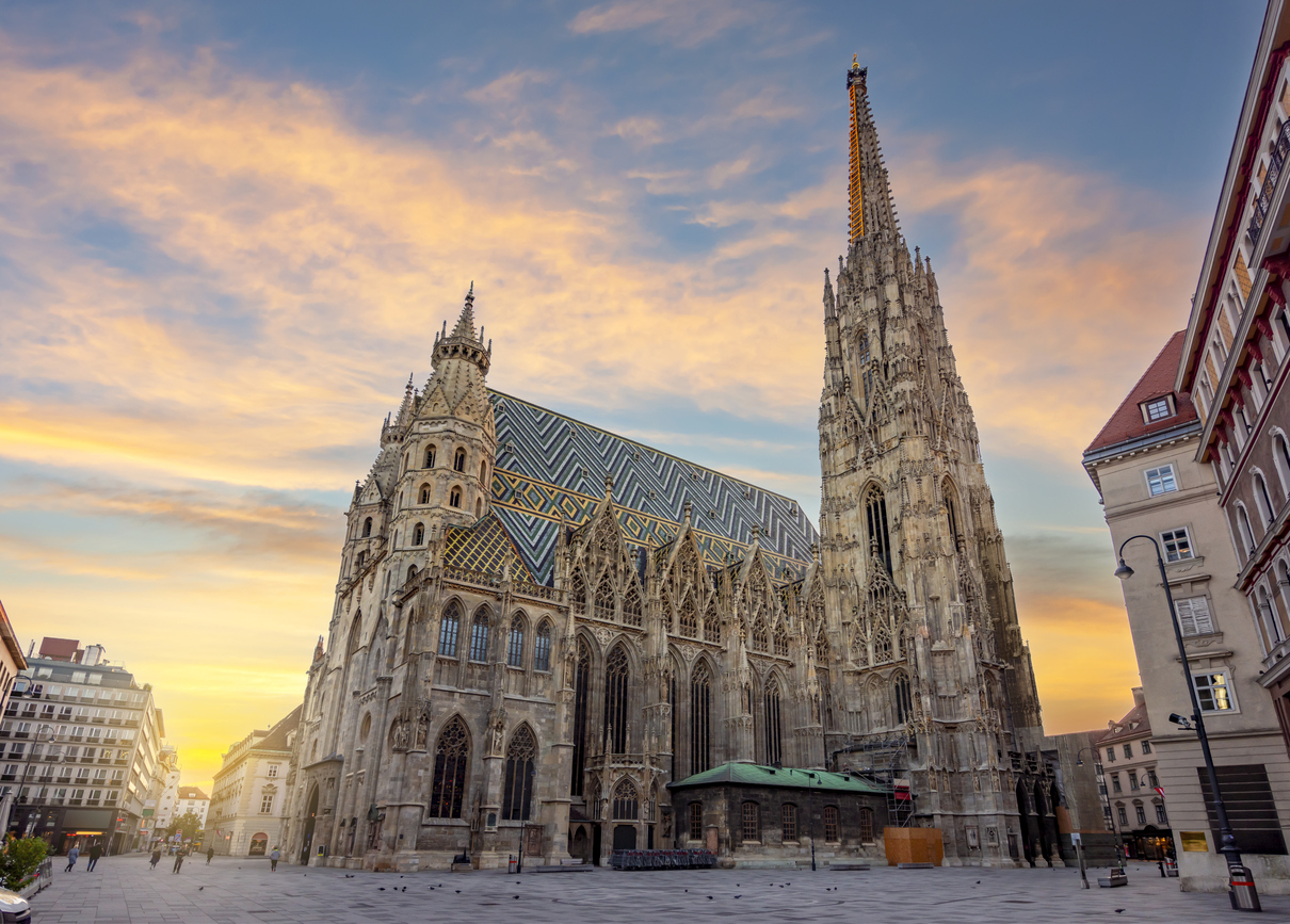Vienna's Old Town Walking Tour Free eSIM